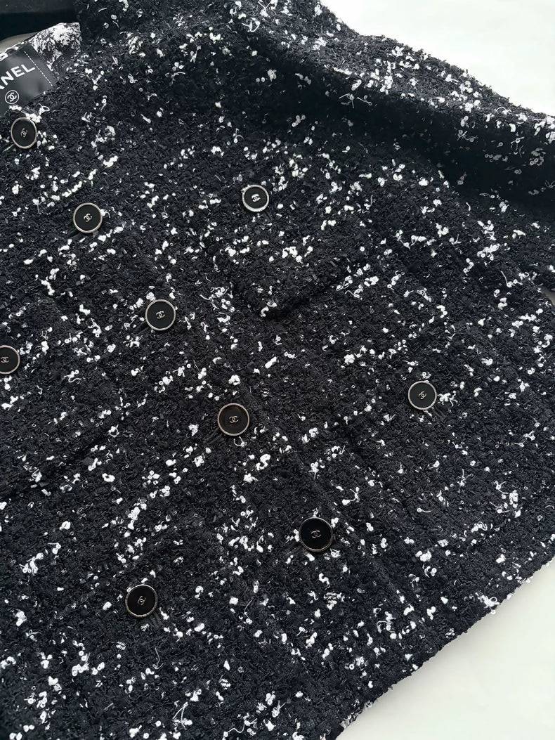 Chanel 26p Black tweed Jacket