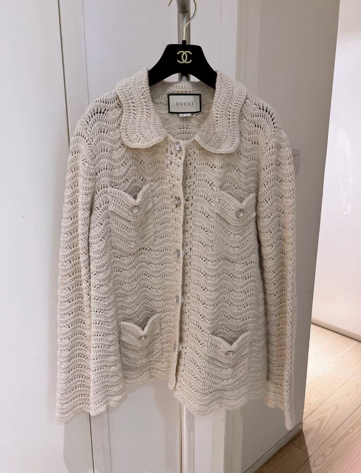 GUCCI Gucci bright diamond button knitted cardigan - 36 Cardigan - Used fashion item from Top Quality Luxury Designers Bag