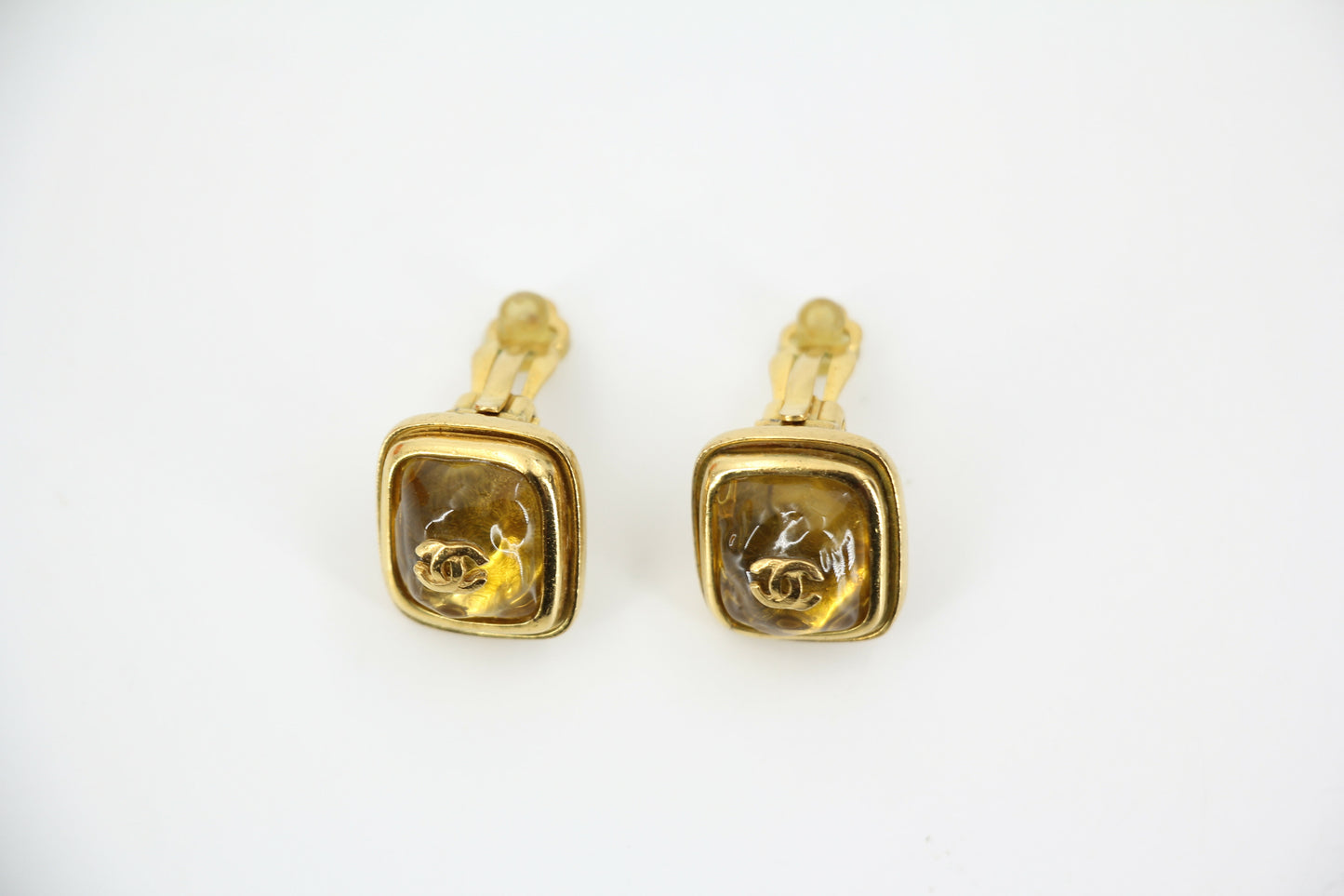 Chanel Vintage 99A Amber Gripoix Yellow Square Clip-on Earrings