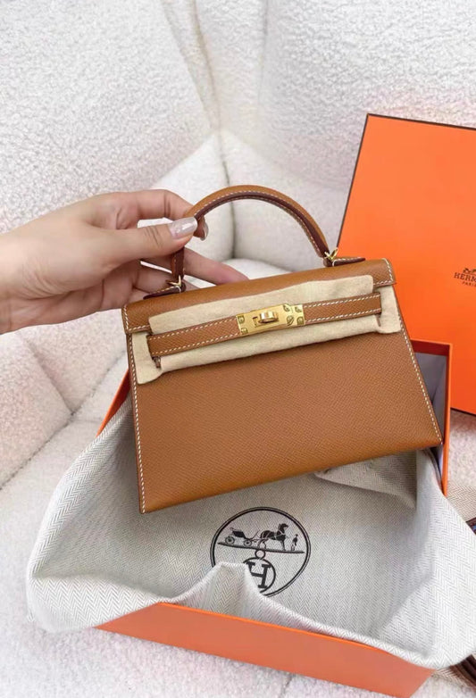 Hermès Hermes mini Kelly gold on gold hardware - Mini kelly Crossbody Bag - Secondhand luxury from Top Quality Luxury Designers Bag