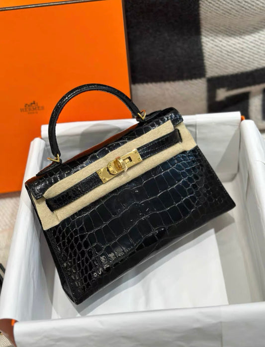 Hermès HERMES KELLY 20 MINI SELLIER BLACK ALLIGATOR SHINY GOLD HARDWARE - 20 Crossbody Bag - Vintage fashion from Top Quality Luxury Designers Bag
