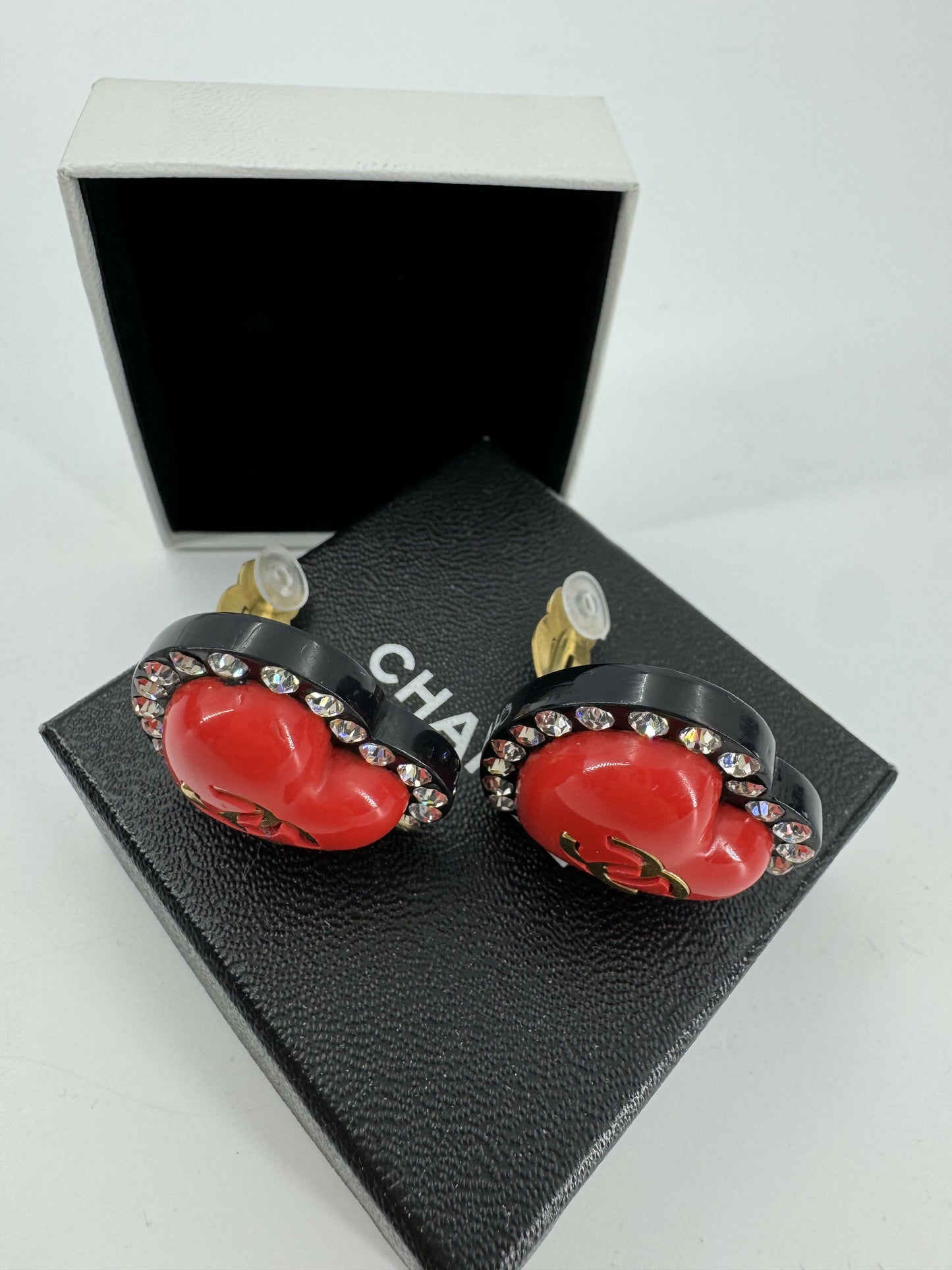 Chanel Vintage 95P Rhinestone  Gold Plated Heart-shaped Black and Red Clip-on Earrings