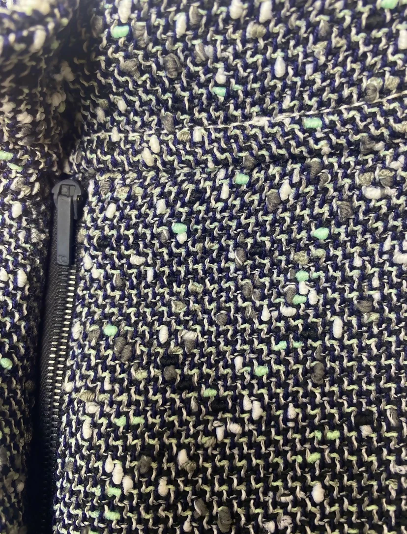 Chanel 19P Sand by the Sea Multicolor Tweed Boucle Shorts FR 38