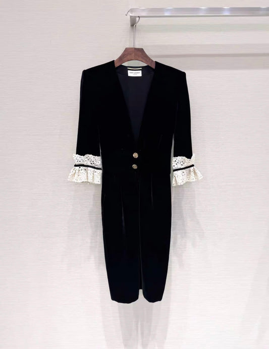 SAINT LAURENT SAINT LAURENT Lace-trimmed velvet dress - 36 Dress - Used fashion item from Top Quality Luxury Designers Bag