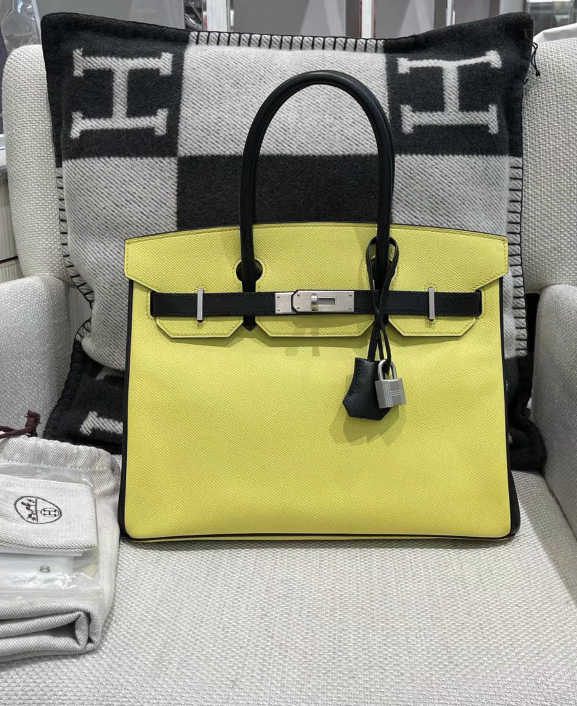 Hermès Hermès Horseshoe Stamp (HSS) Lemon and black Birkin 30cm of Epsom Leather with Palladium hardware - 30 Tote Bag - Used fashion item from Top Quality Luxury Designers Bag