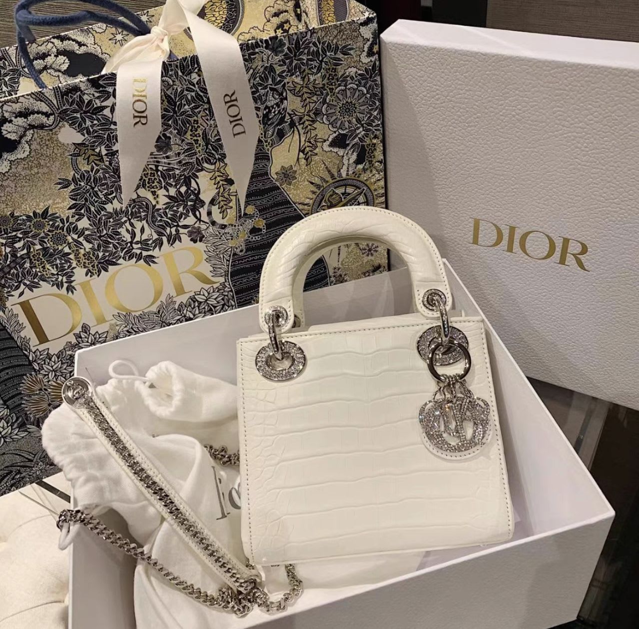 DIOR Dior - Small Crossbody Bag - Secondhand luxury from Top Quality Luxury Designers Bag