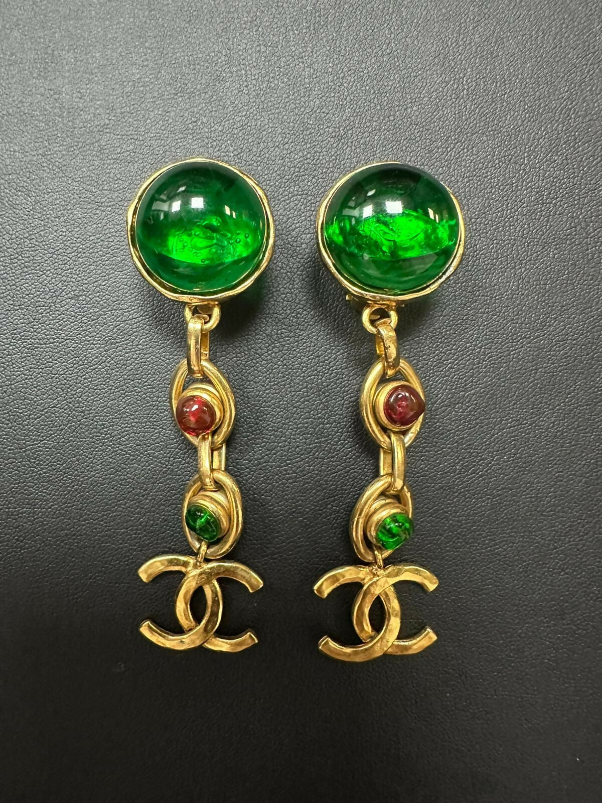 Chanel Vintage 93 Gripoix  Gold Plated Green Red CC Dangle Clip-on Earrings