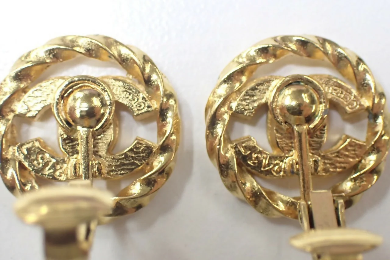 Chanel Vintage Rhinestone Gold Plated CC Logo Clip-on Earrings