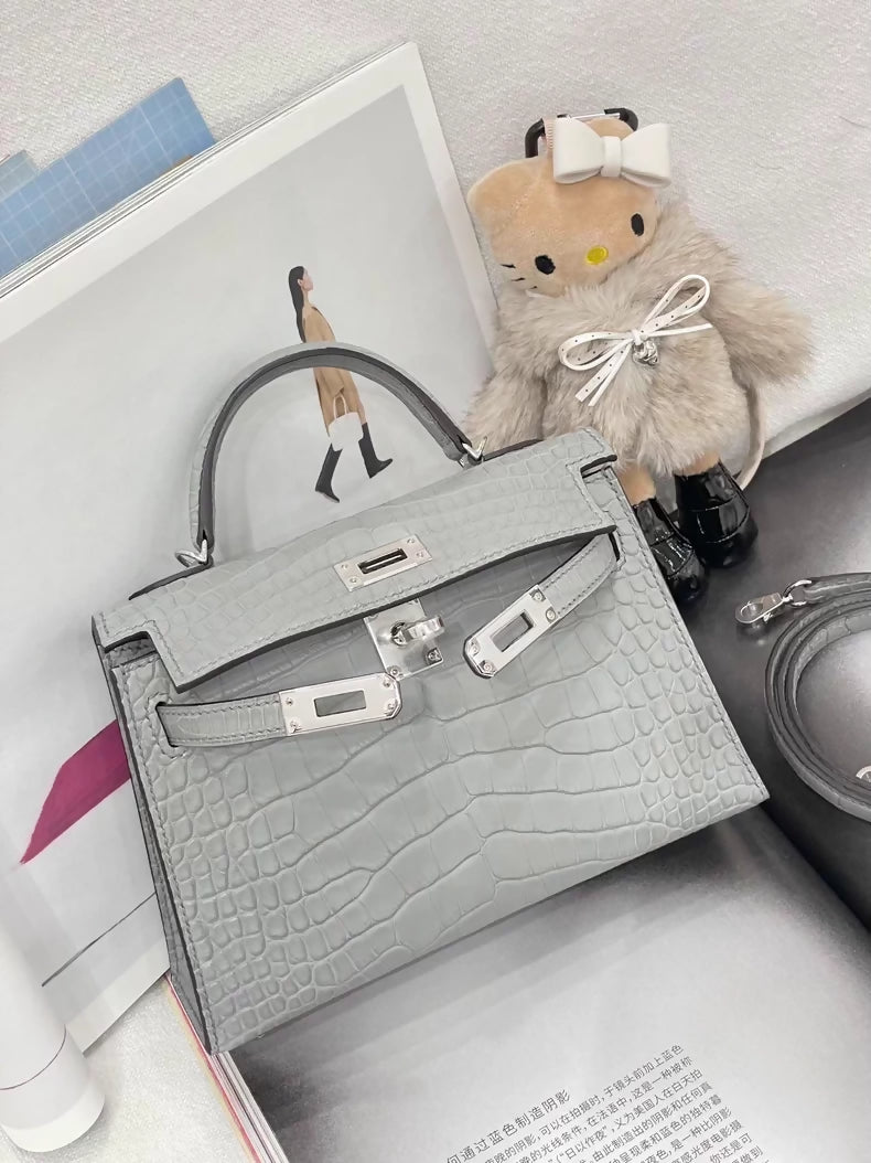 Hermes Mini Kelly 20 Gris Ciment Matte Alligator leather palladium hardware