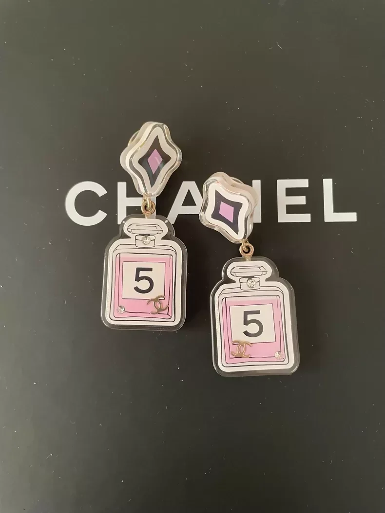 Chanel 24C Pink No. 5 Perfume Bottle Cartoon Acrylic Earrings