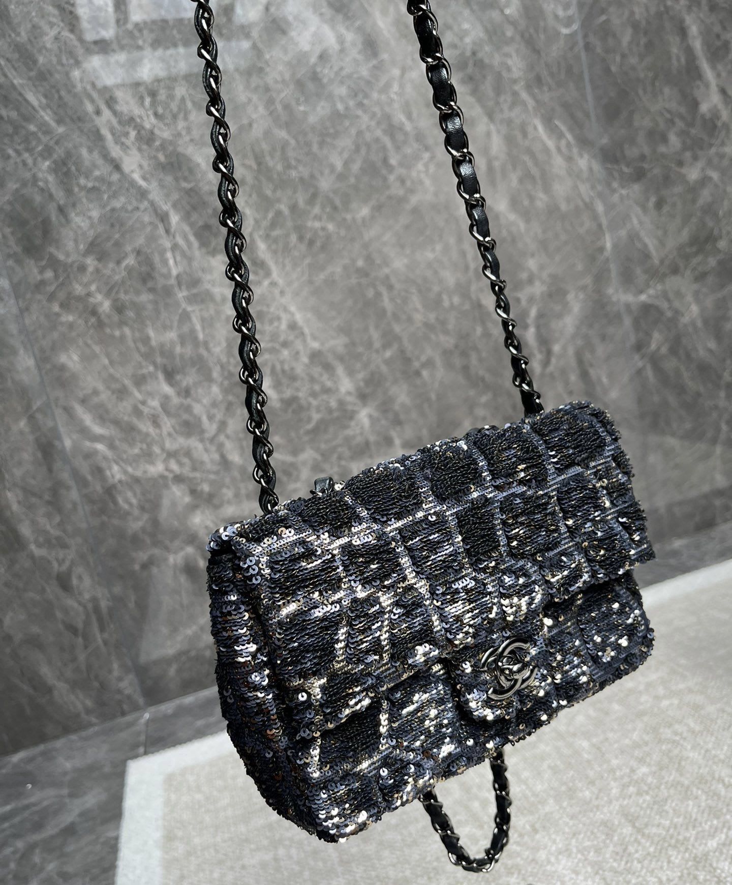 CHANEL Rare Chanel galaxy - One size Shoulder Bag - Secondhand luxury from Top Quality Luxury Designers Bag