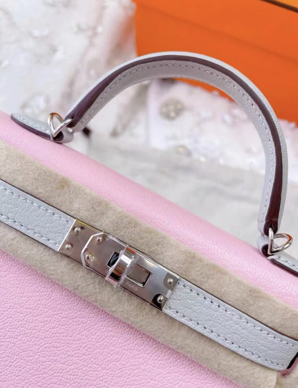 Hermes Mini Kelly II 20 Rose Sakura  Gris Perle Chèvre permabrass hardware