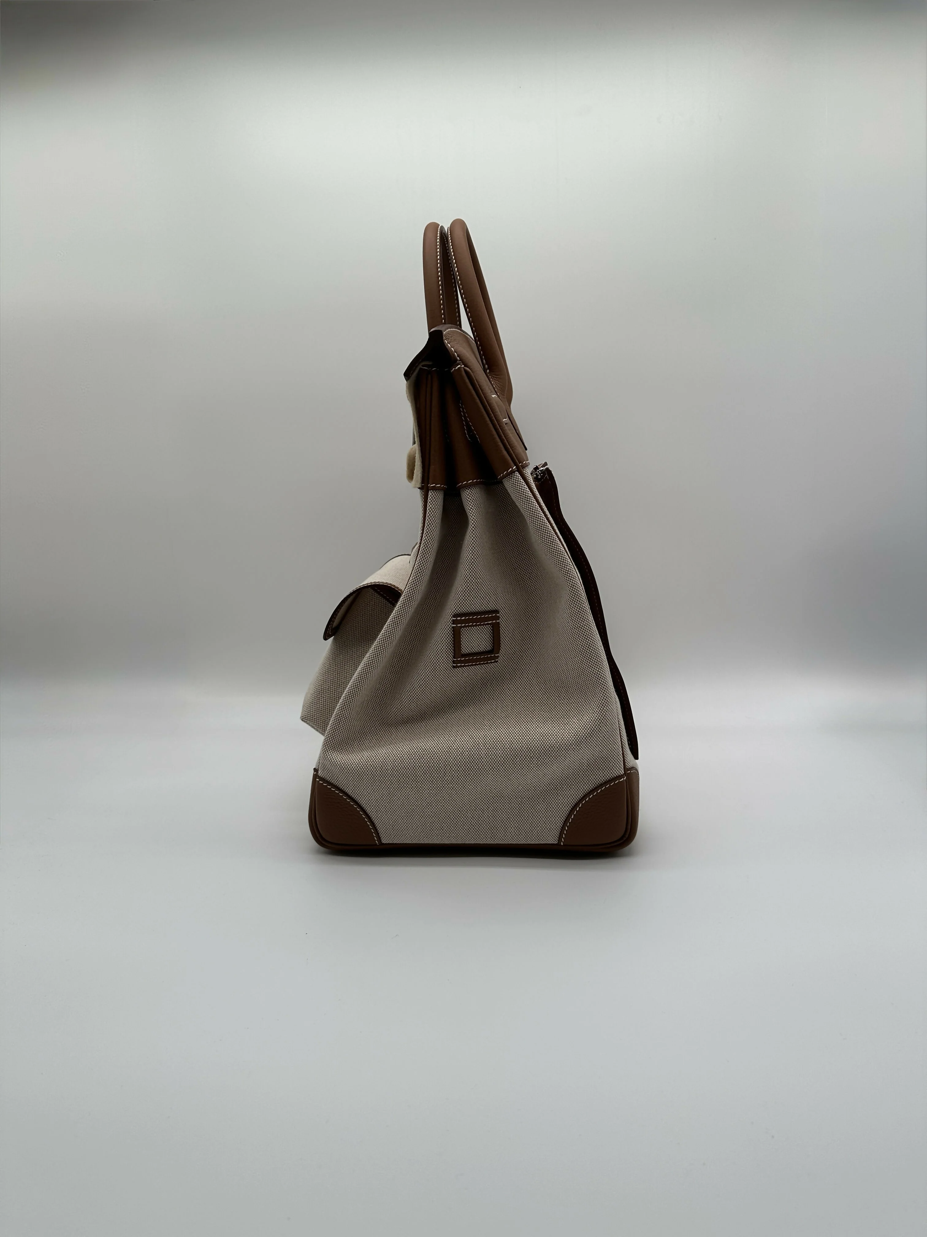 Hermès Haut à Courroies 40 Cargo Gold Togo and Toile PHW K 2025