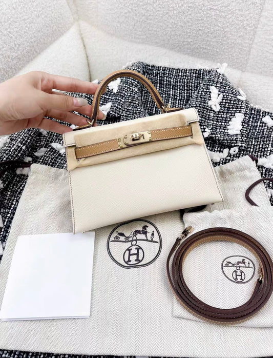 Hermès HERMES Epsom Horseshoe Mini Kelly Sellier 20 Craie Etain - 20 Mini Bag - Secondhand luxury from Top Quality Luxury Designers Bag