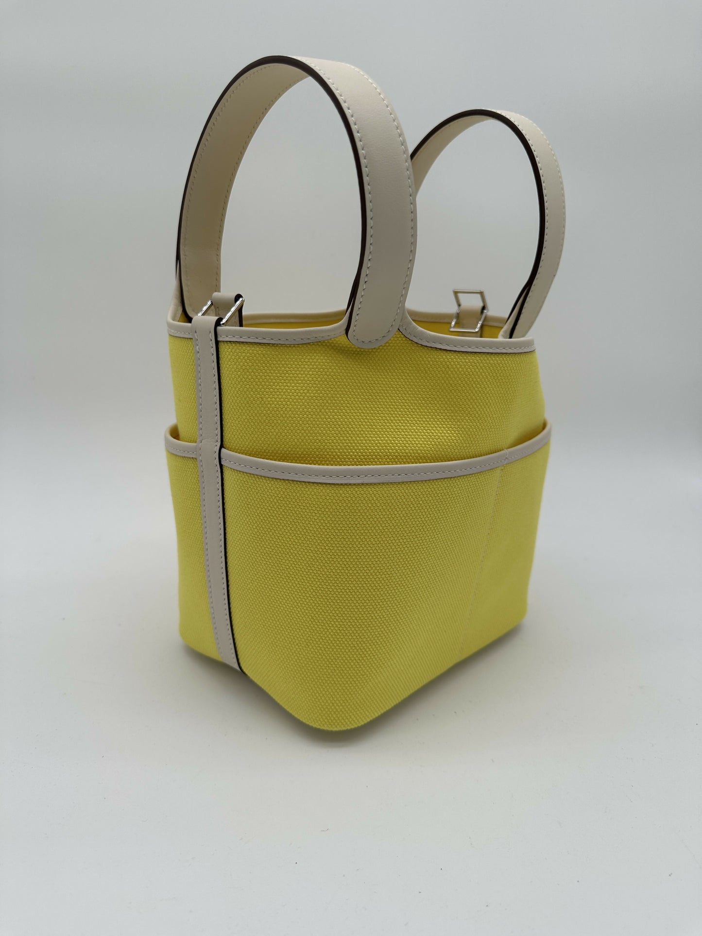 Hermès Picotin 18 Cargo Jaune / Nata PHW B 2023