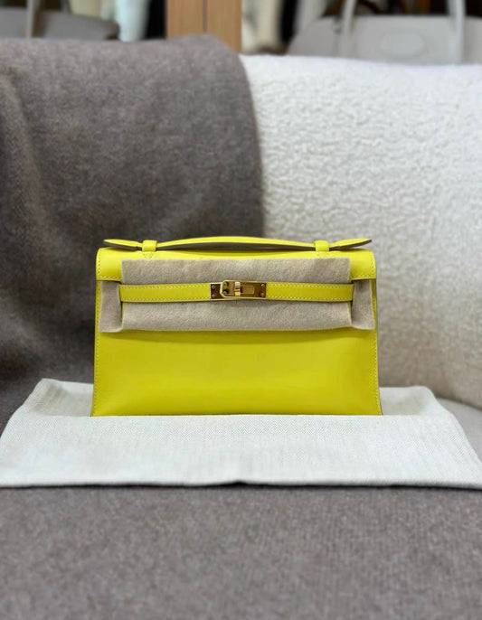 Hermès Hermès Kelly Pochette Lime Swift Gold Hardware - Pochette size Clutch Bag - Used fashion item from Top Quality Luxury Designers Bag
