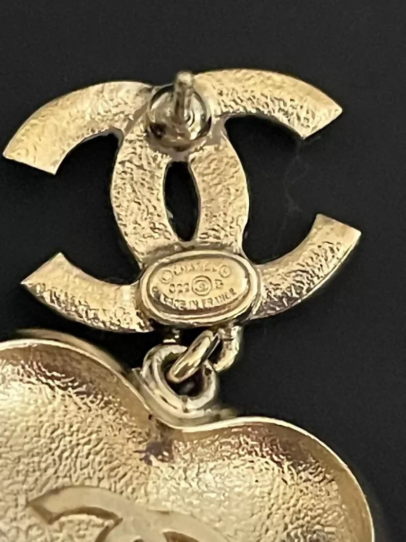 Chanel earrings with heart motif