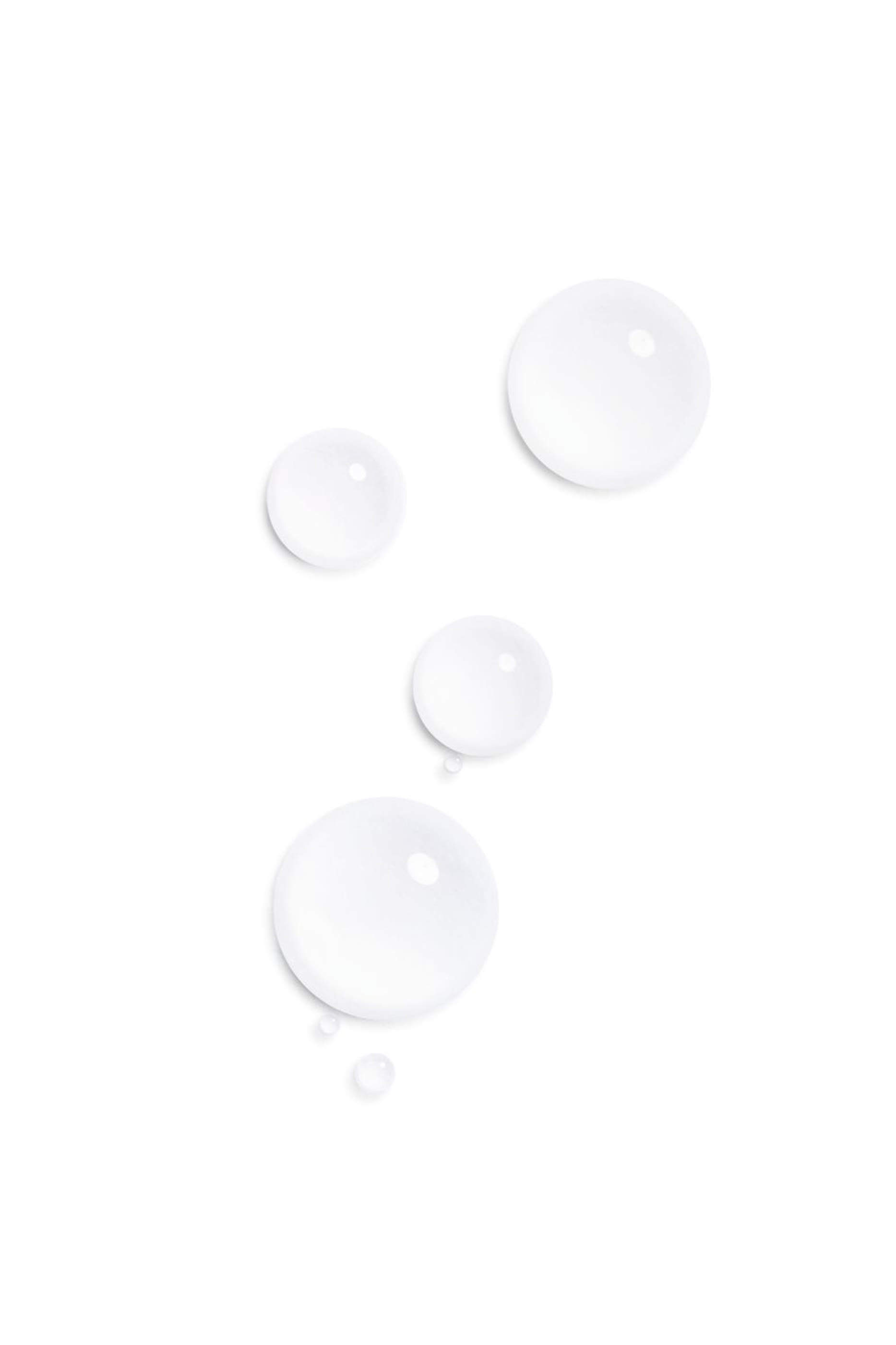 N&deg;1 DE CHANEL REVITALISING LOTION Energises - Refines - Plumps
