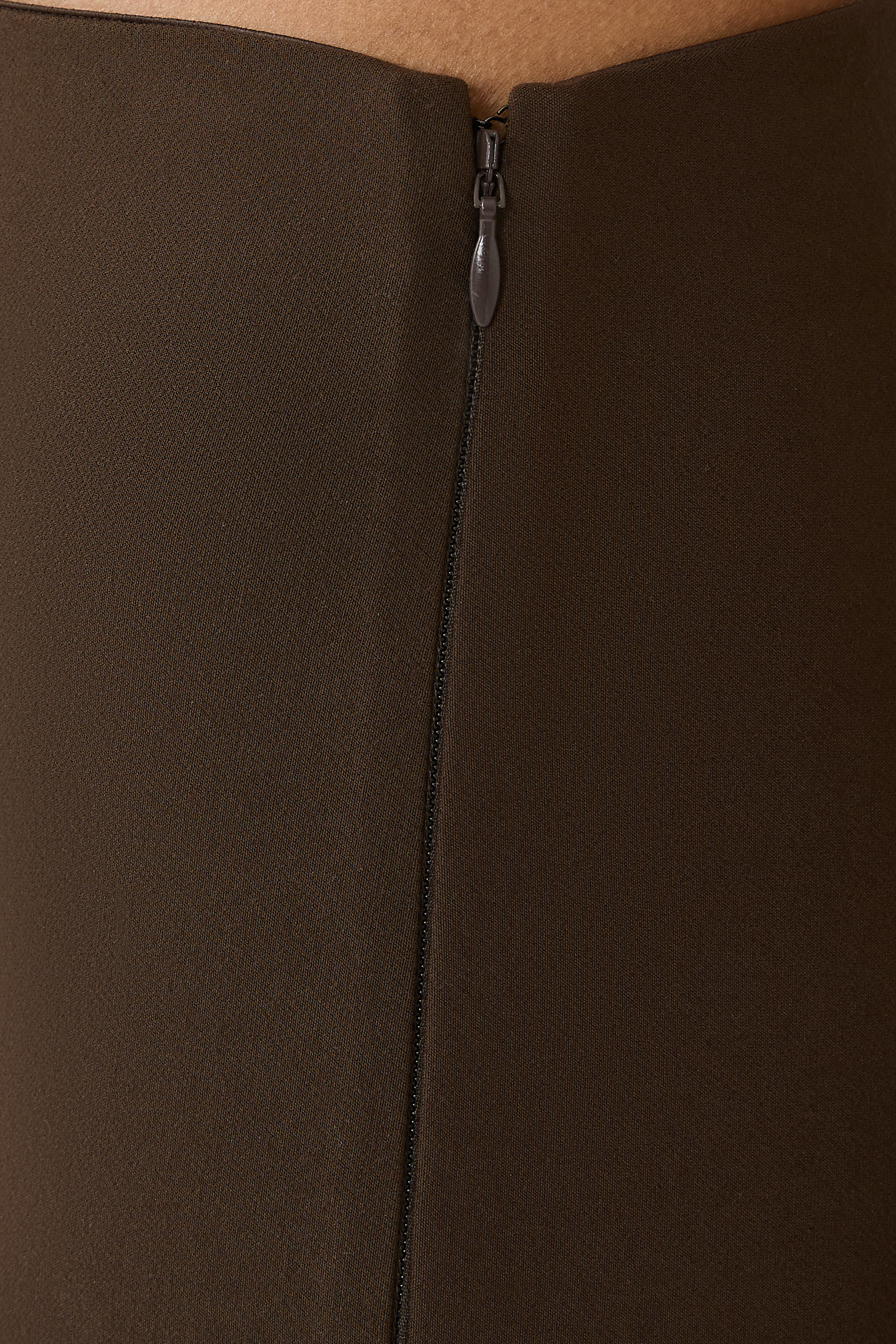 Niki Mid-Rise Pintuck Crop Flare Pant