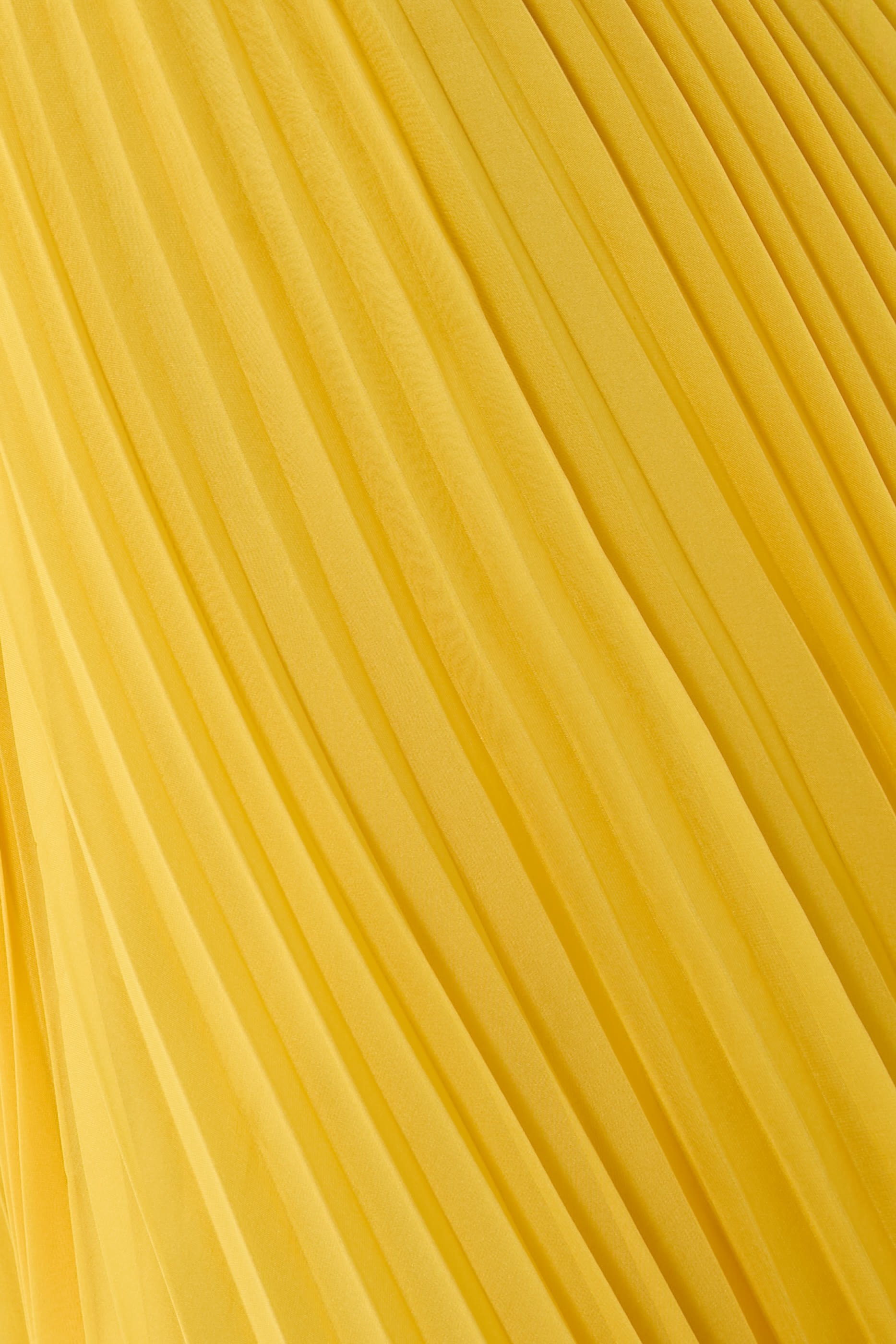  Nya Pleated Maxi Dress