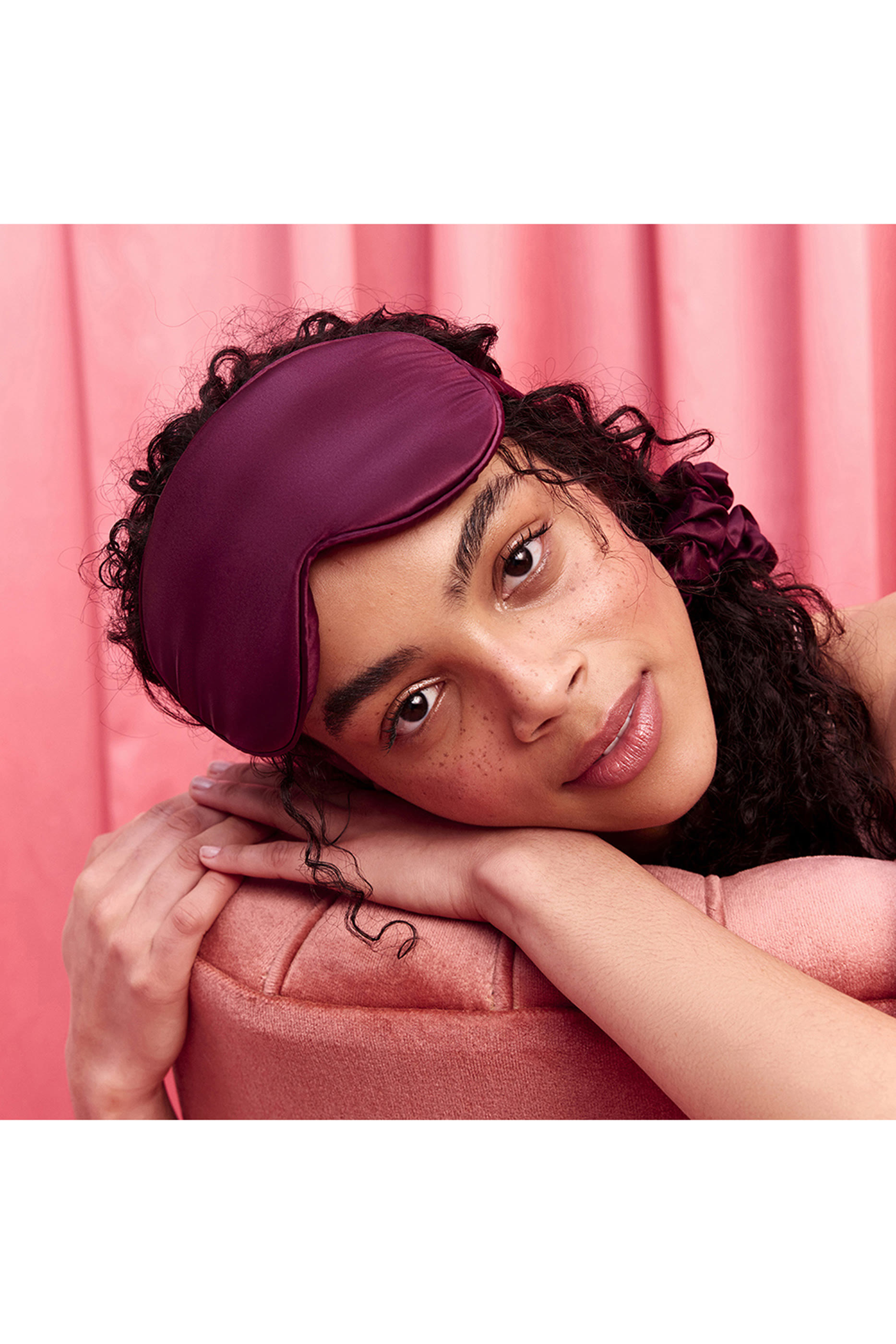 Crimson  Contour Sleep Mask 