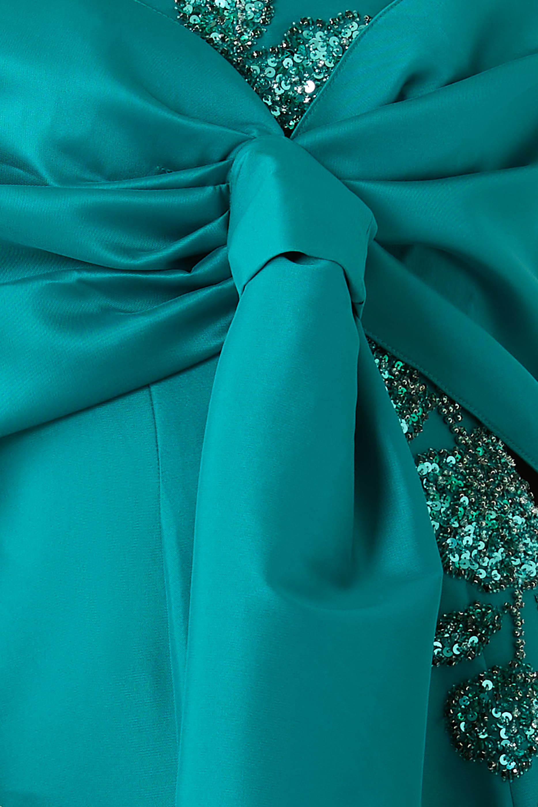 Intricate Floral Appliqu&eacute; Strapless A-Line Gown