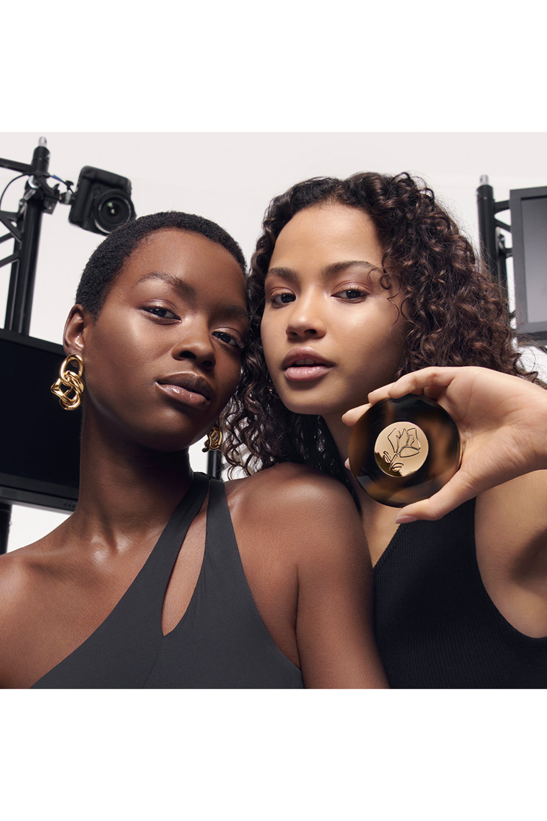 Teint Idole Ultra Wear C.E Skin Transforming Highlighter