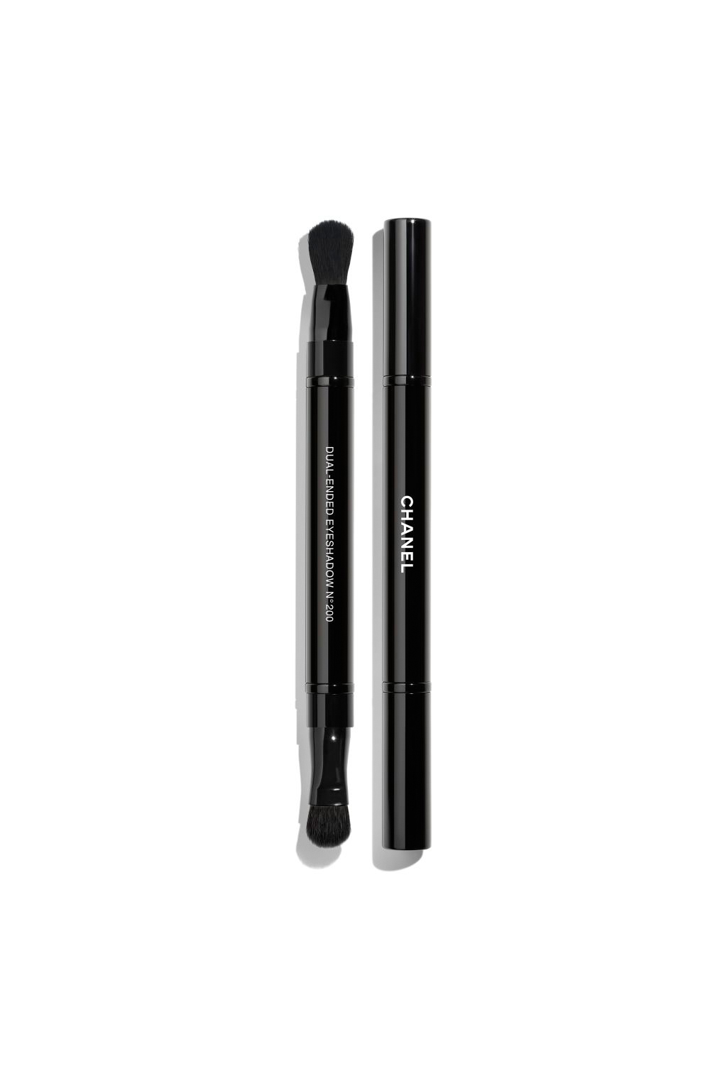 PINCEAU DUO PAUPI&Egrave;RES R&Eacute;TRACTABLE N&deg;200 Dual-Ended Eyeshadow Brush: Applies And Blends