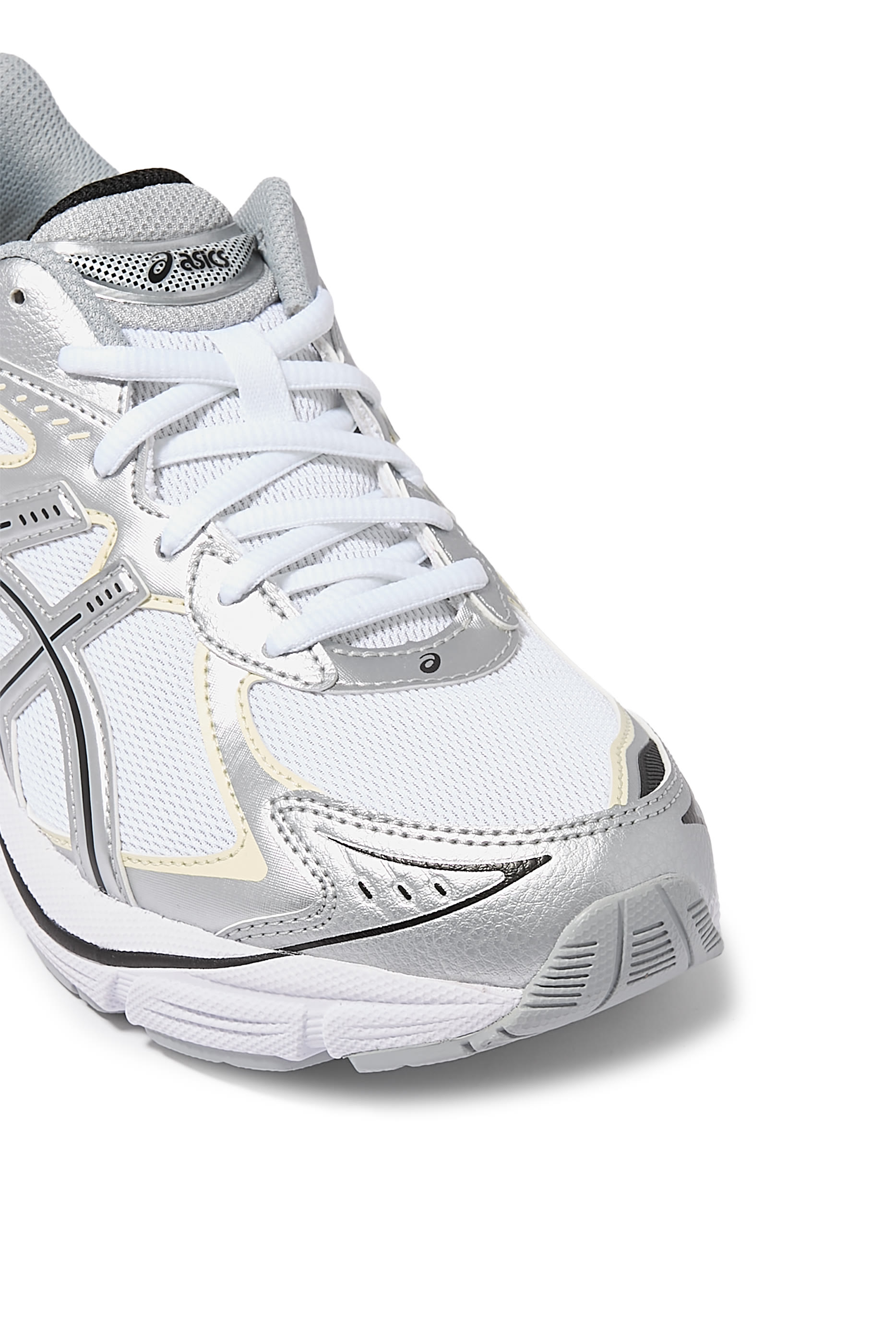 GT-2160 Low Top Sneakers