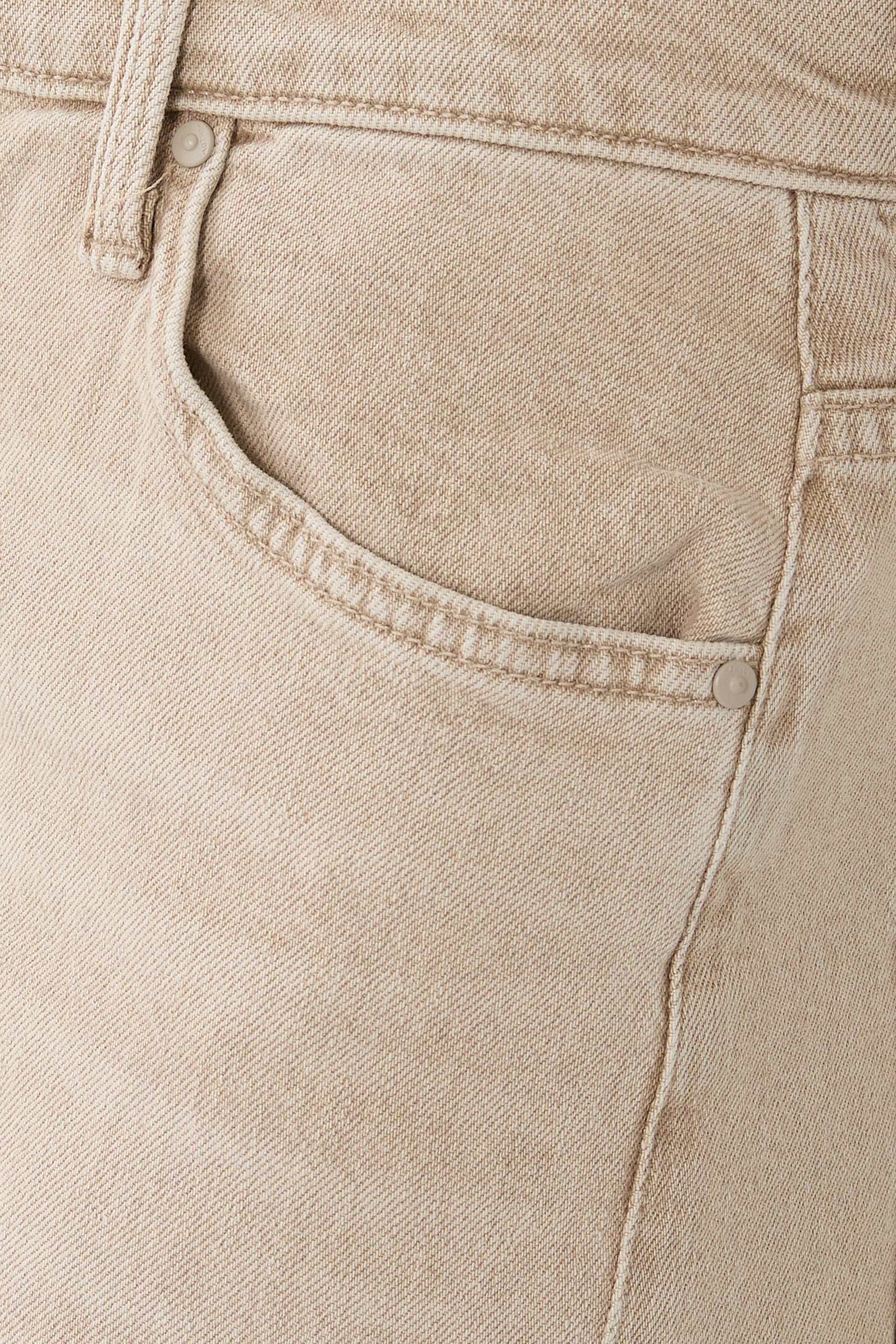 The Dodger Sneak Jeans