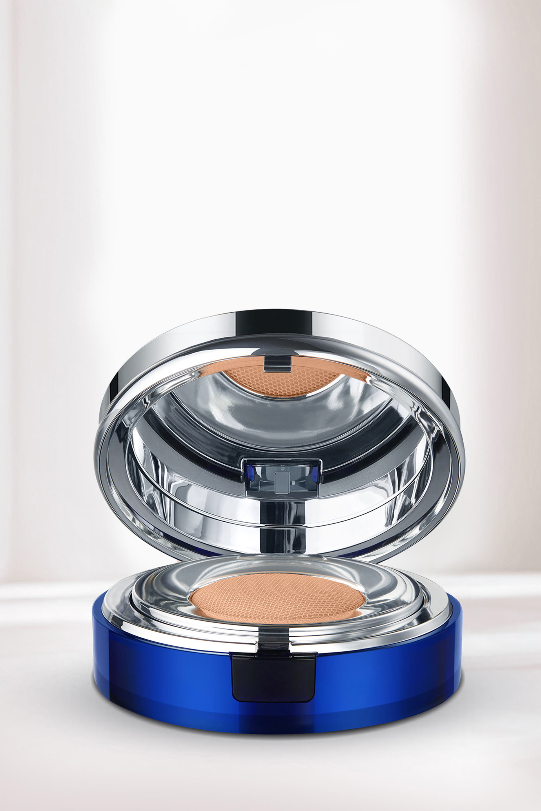 Skin Caviar Essence-In-Foundation Spf 25