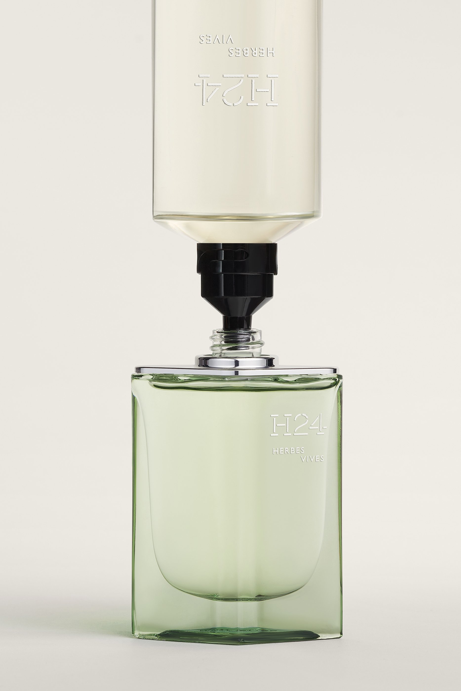 H24 HB  Eau de Parfum  Refillable Spray